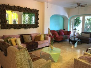 Lobby sitting area - La Villa du Golf à Cancun (Cancun)