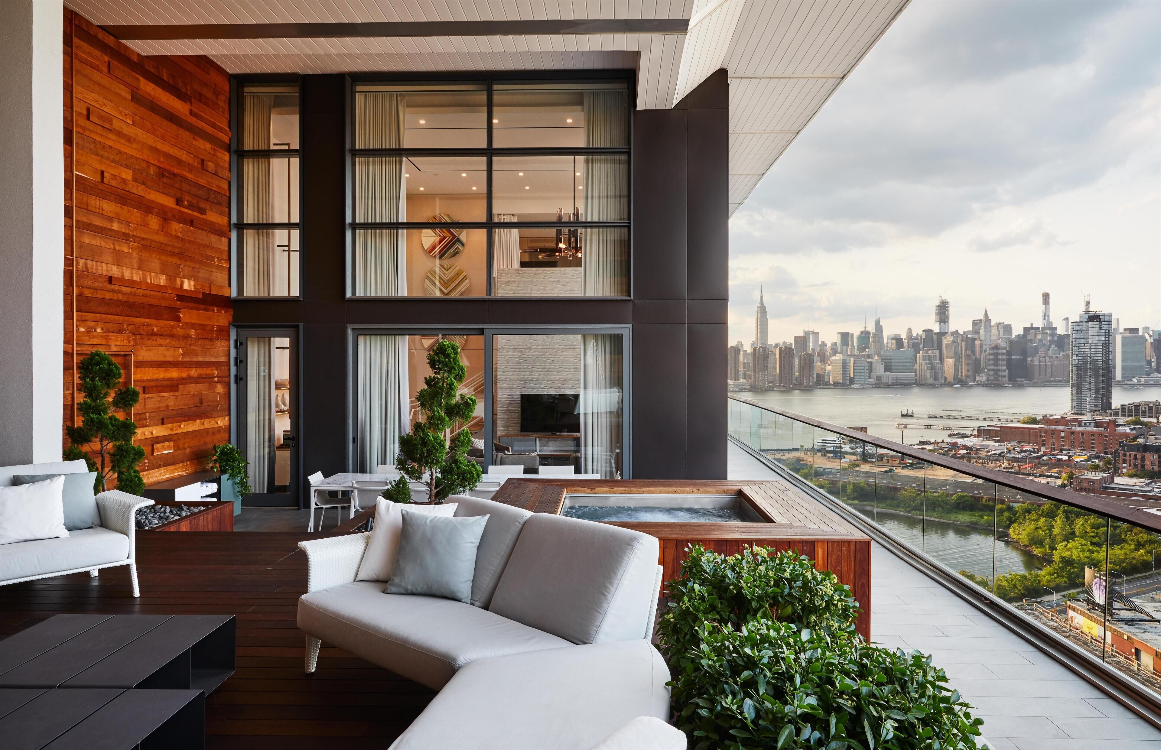 Premium bedding, in-room safe, blackout curtains, soundproofing