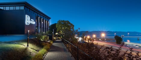 Bagian depan properti