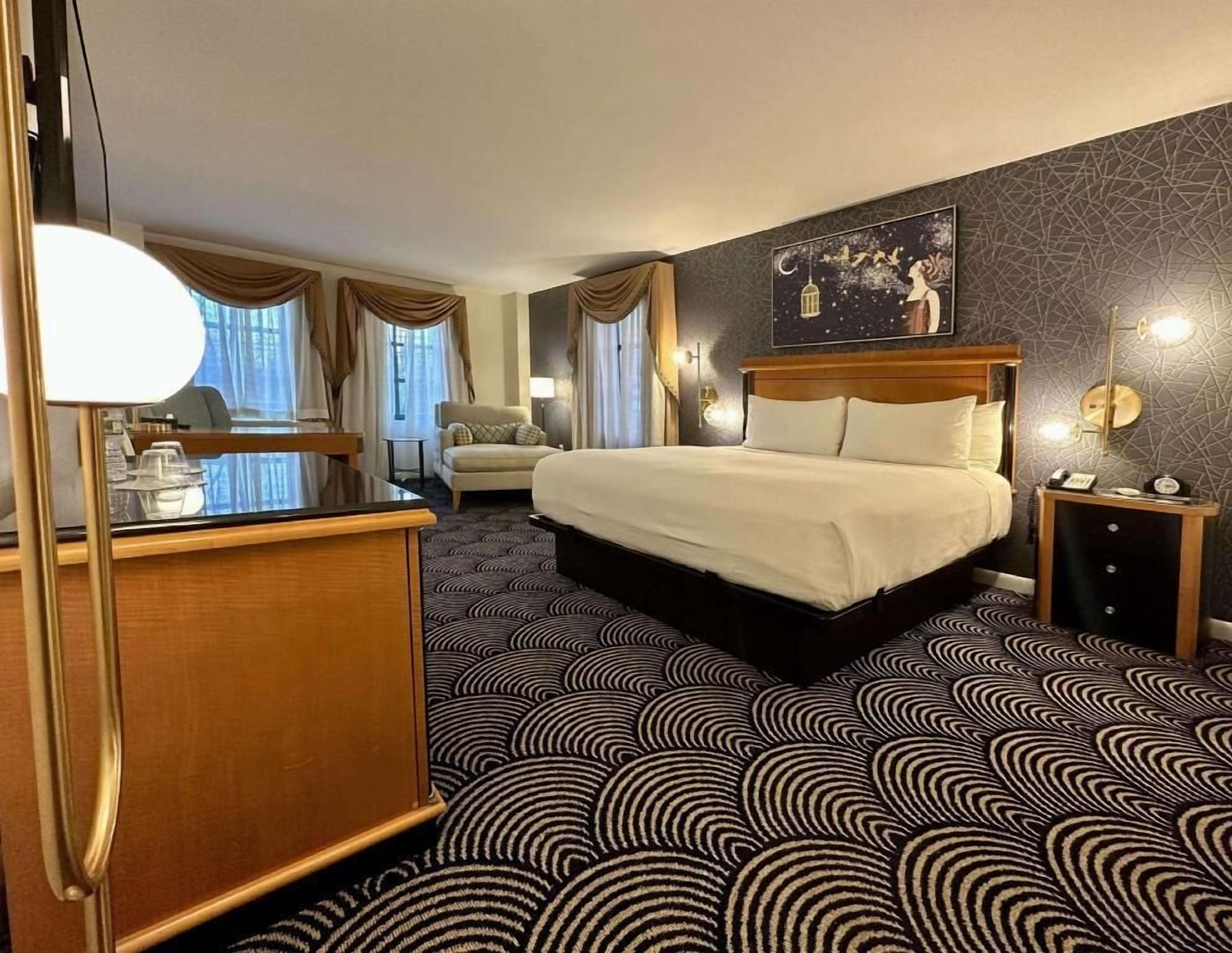 Frette Italian sheets, premium bedding, pillowtop beds, in-room safe