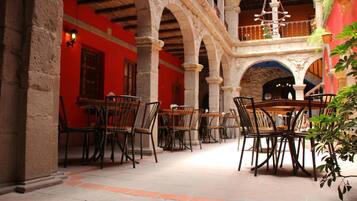 Breakfast and dinner served, Regional cuisine