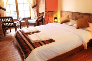 Down duvets, minibar, in-room safe, desk - Patio de Piedra Hotel Boutique (La Paz)