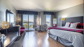 Habitación Deluxe, 1 cama King size, vista al río | Escritorio, espacio para trabajar con laptop y cortinas blackout