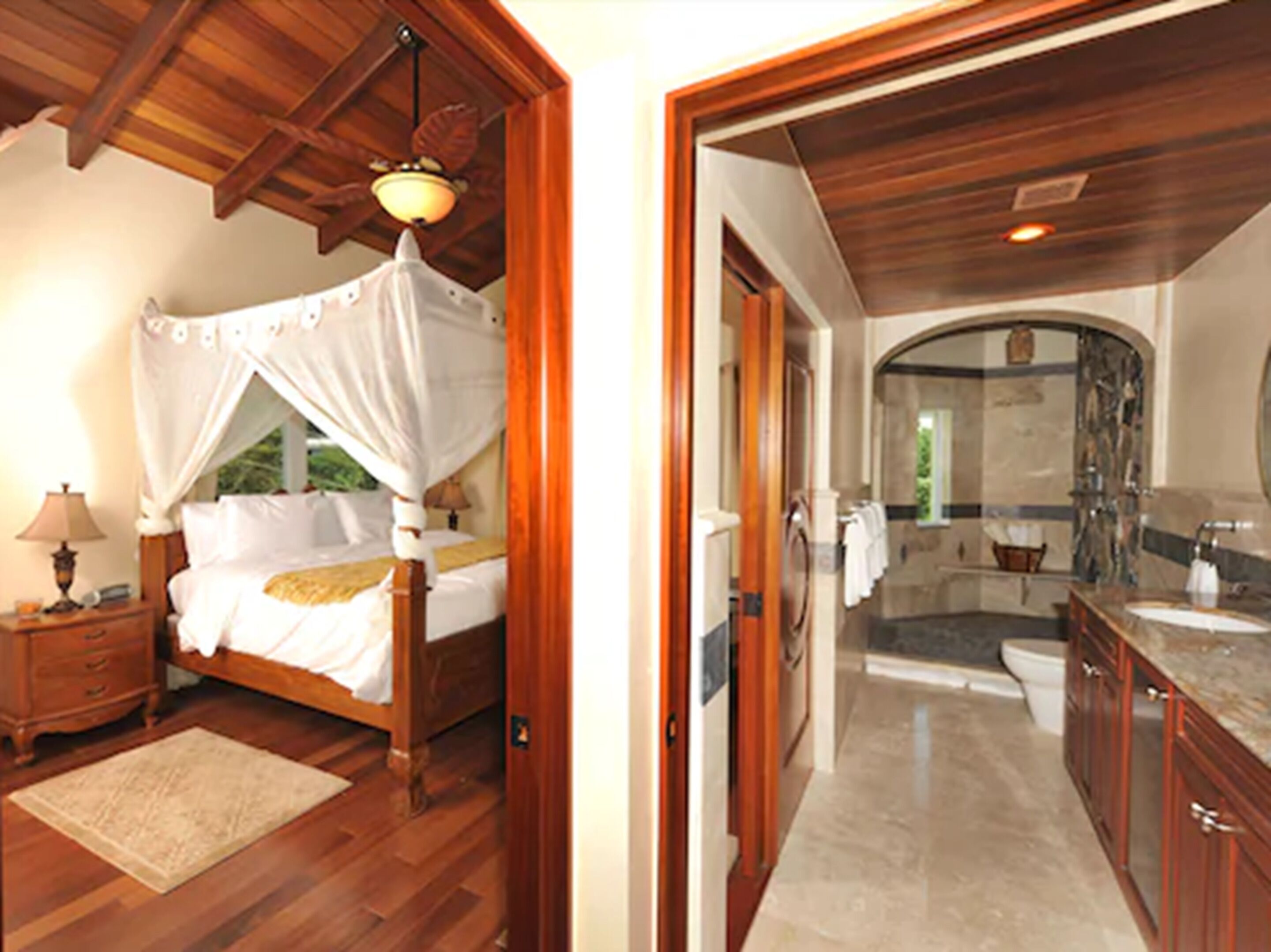 deluxe suite, 3 bedrooms | 1 bedroom, egyptian cotton sheets, premium bedding, down duvets