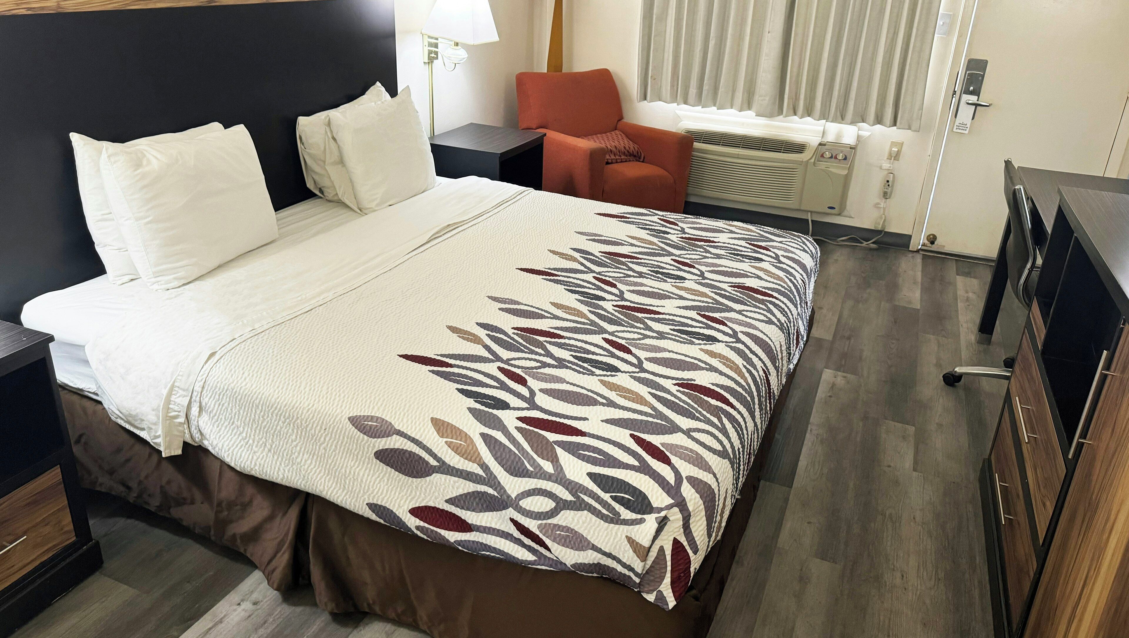 Room, 1 King Bed, Non Smoking, Refrigerator & Microwave | Desk, laptop workspace, blackout curtains, iron/ironing board