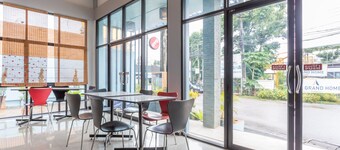 OYO 1127 Baan Siam Hotel