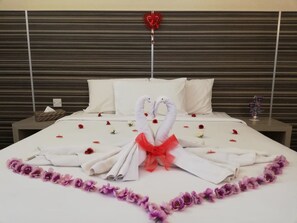 In-room safe, desk, iron/ironing board, free WiFi