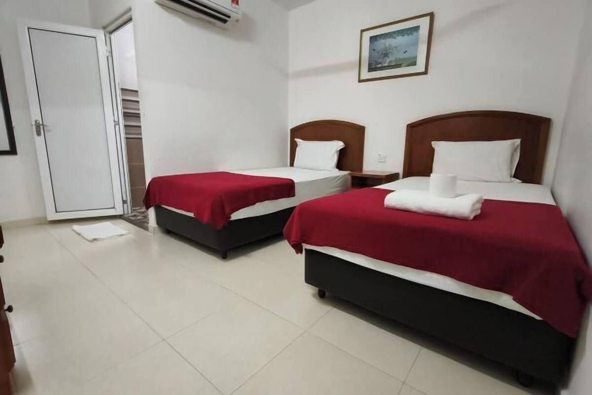 เครื่องนอนระดับพรีเมียม, ผ้านวมขนเป็ด, เตียง Tempur-Pedic