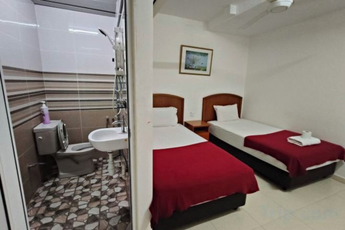 Economy Twin Room Without Window
