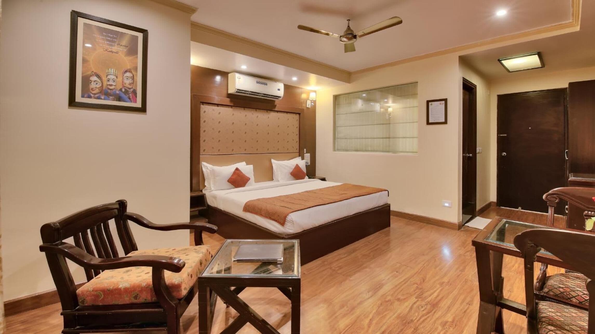 Photo - Milestone 251