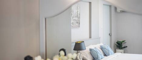 Habitación familiar | Escritorio, cortinas blackout y wifi gratis