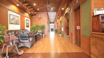 大堂休息区