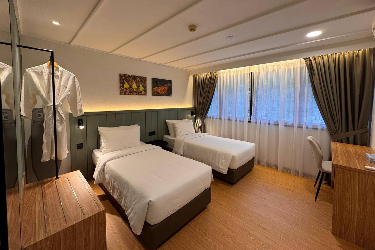 In-room safe, desk, laptop workspace, iron/ironing board