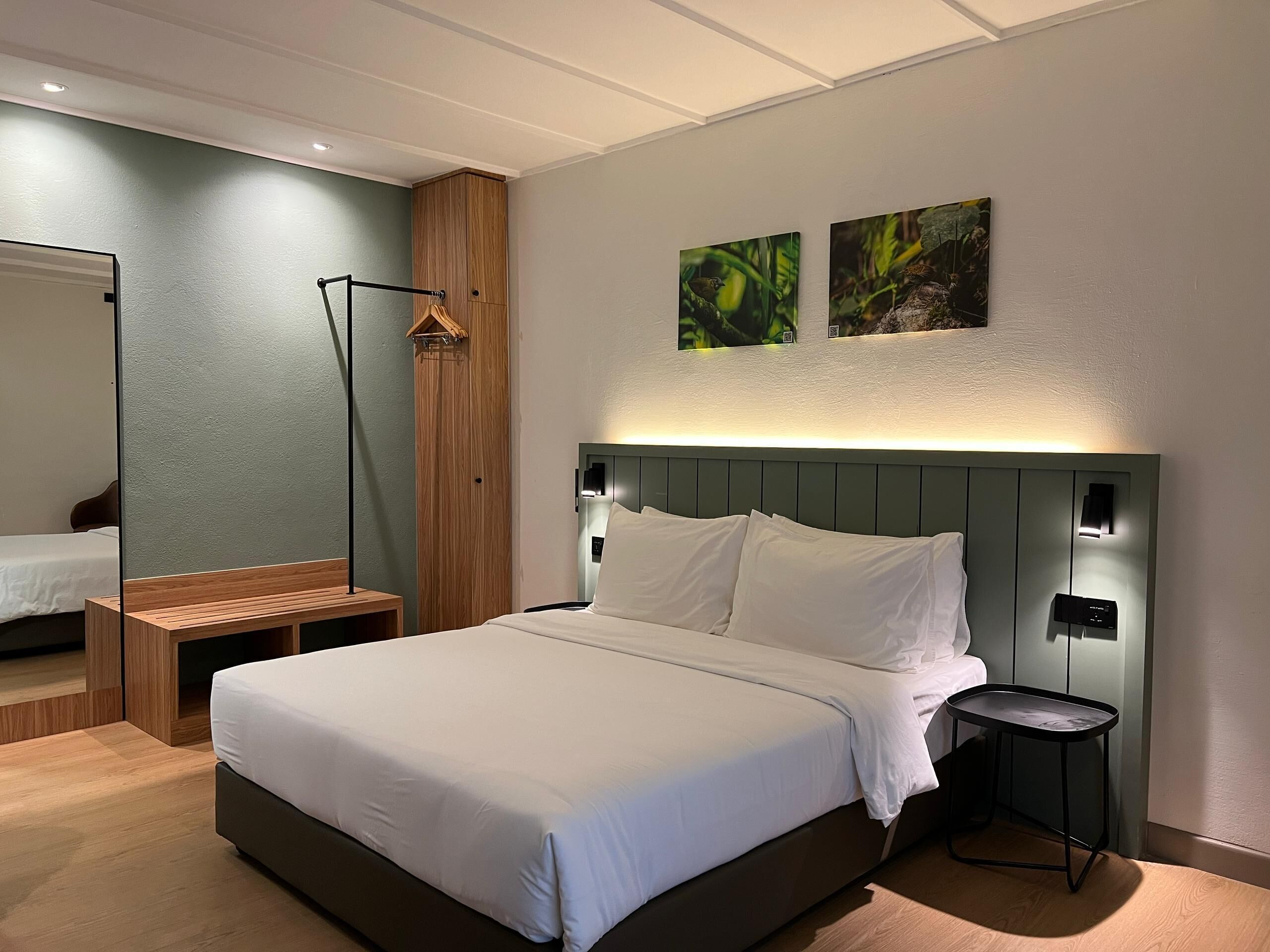 Coffres-forts dans les chambres, draps fournis