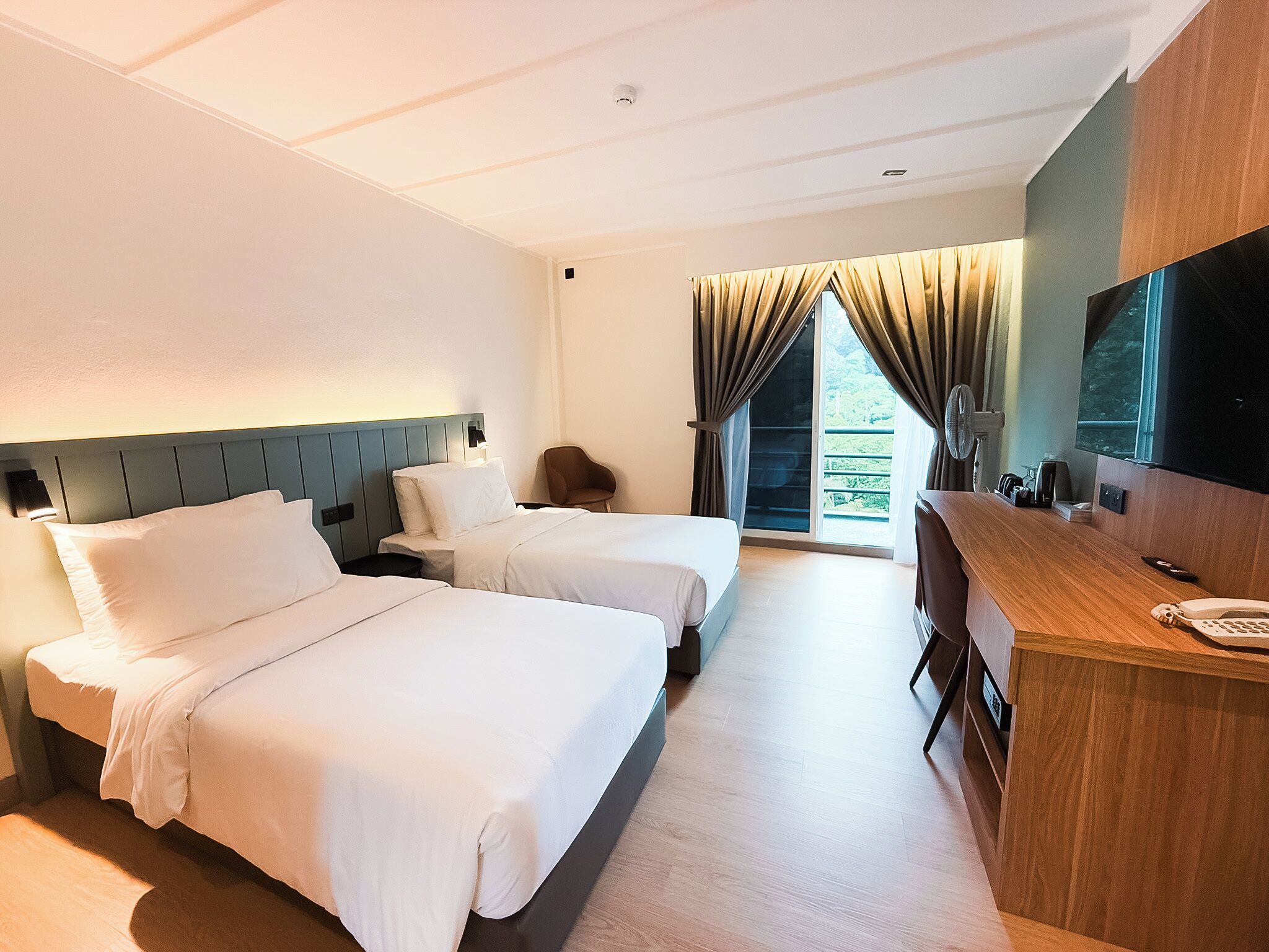 In-room safe, bed sheets, wheelchair access