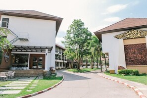 Exterior - President Hotel Udonthani (Udon Thani)