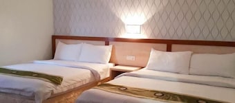 Mega Inn