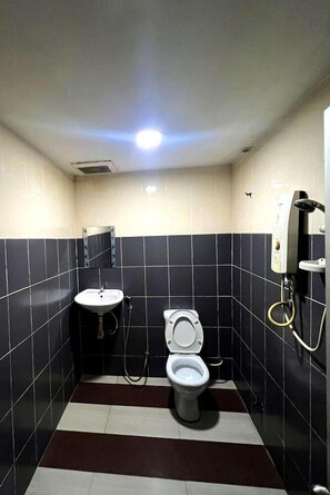 Bathroom - Batu Caves Business Hotel (Batu Caves)