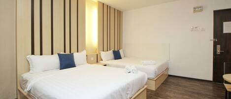 Habitación Premier (Family) | Escritorio, wifi gratis y ropa de cama