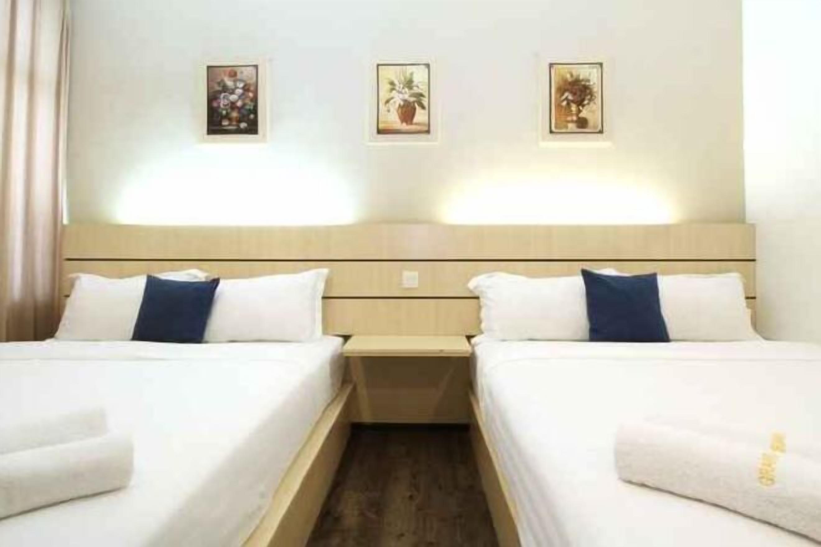 デスク、WiFi (無料)、ベッドシーツ