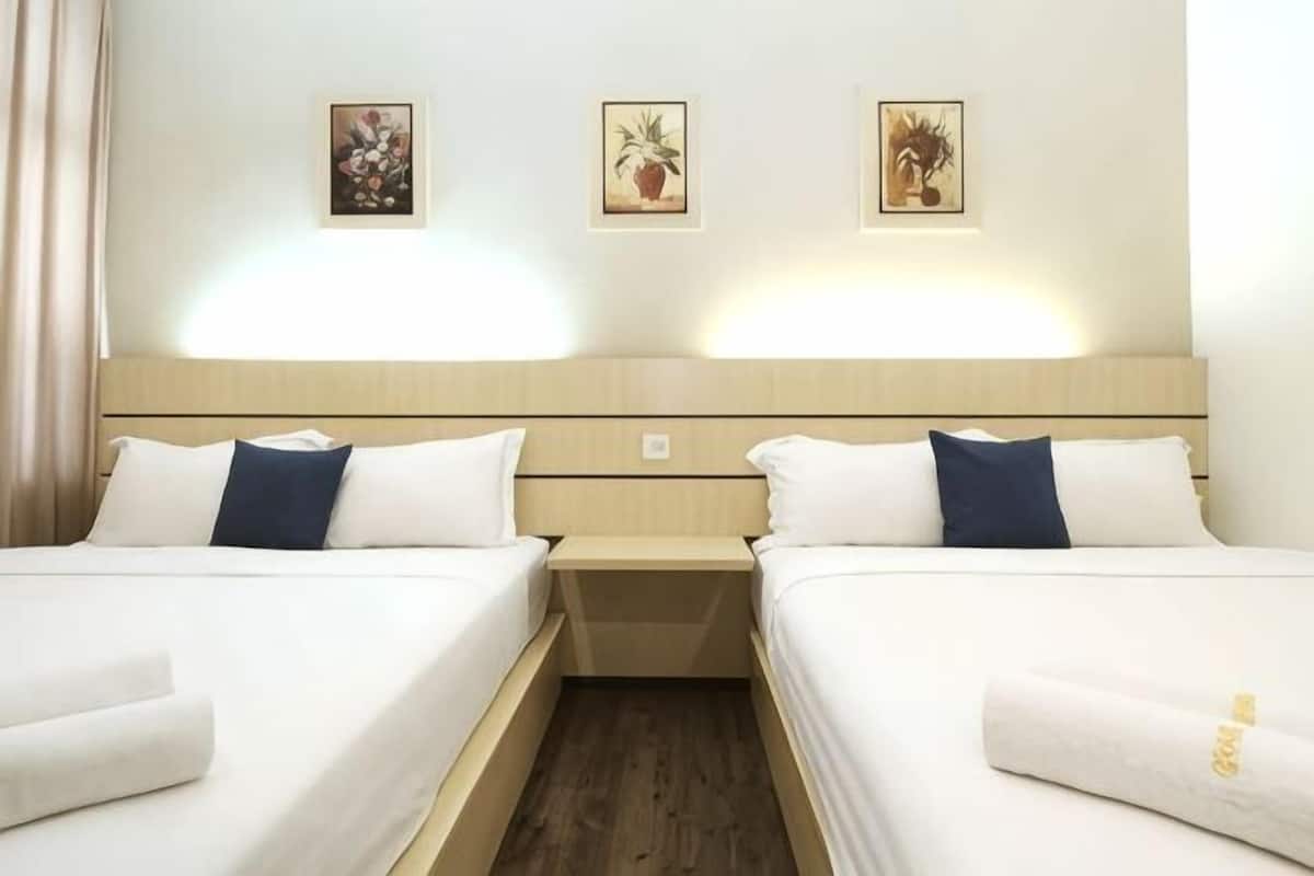 Desk, WiFi (free), bed sheets