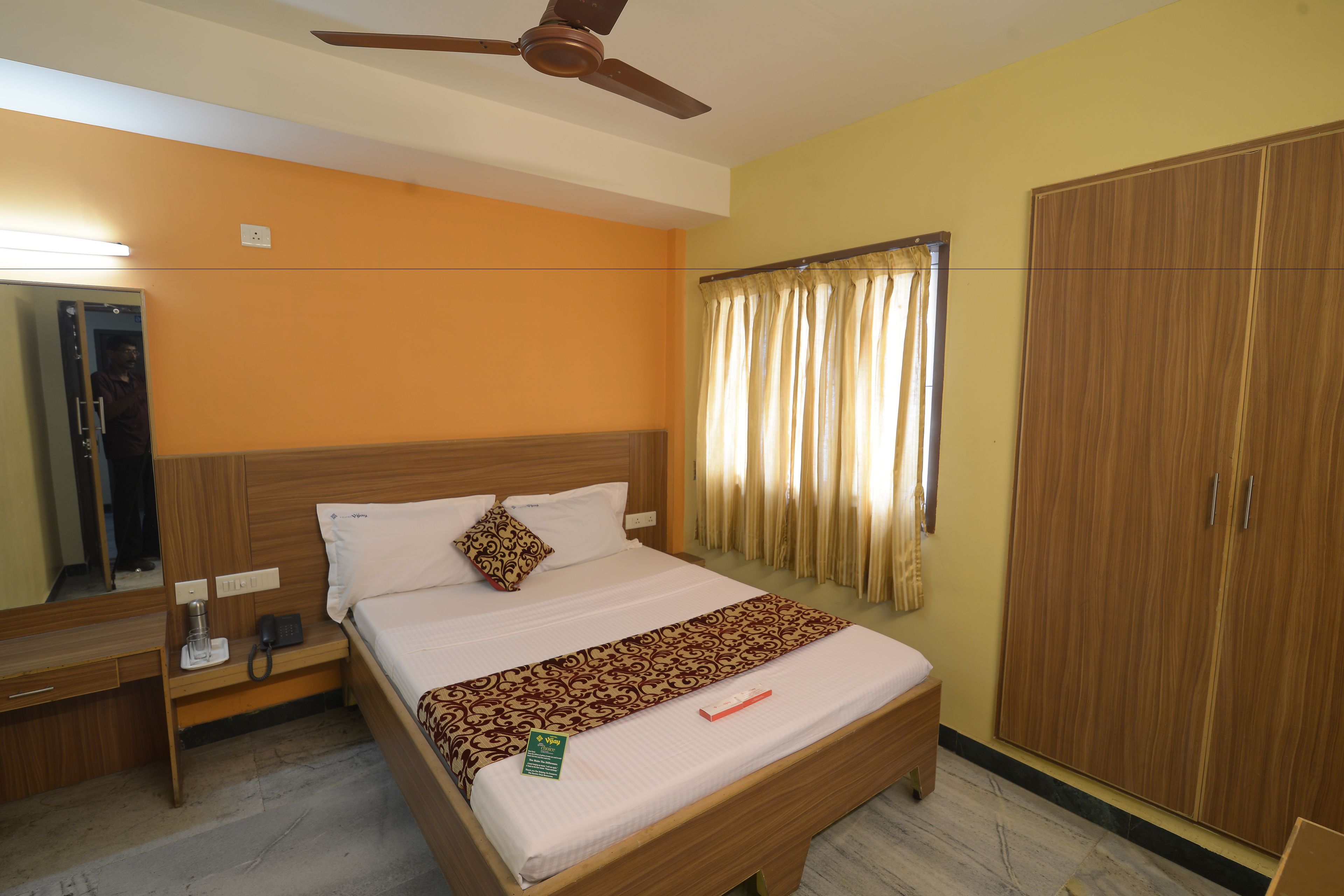 non ac room | 1 bedroom, premium bedding, desk, soundproofing
