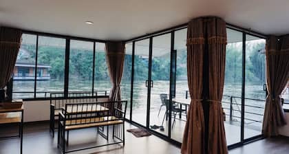 Riverside Hill Resort & Restaurant