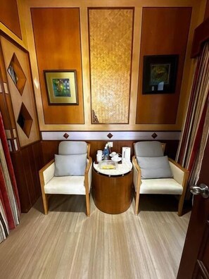 Interior - Shari-La Island Resort (Teluk Aur)