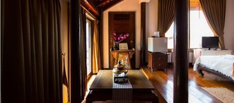 Ayutthaya Garden River Home