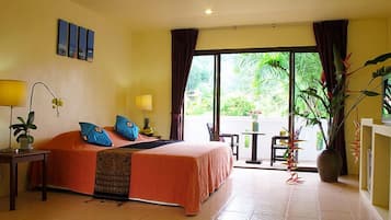 免费婴儿床、收费 WiFi