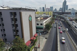 View from property - Bangkok City Suite (Bangkok)