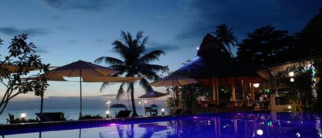 Outdoor pool, pool umbrellas, pool loungers