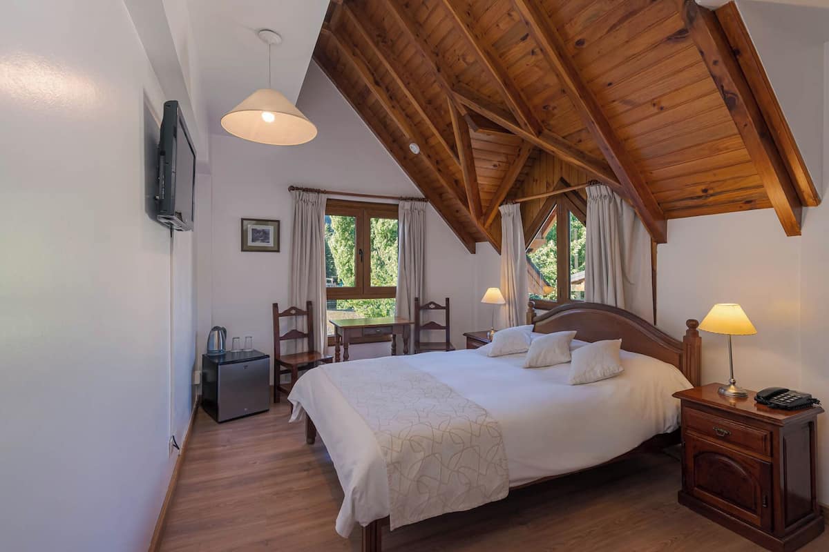 standard double room, 1 double bed | free wifi, wheelchair access