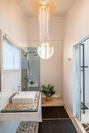 Bathroom - Baan Koh Mak (Ko Mak)