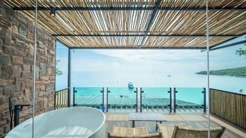 Chambre Panoramique, 1 très grand lit, vue océan