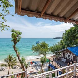 Superior Room, Sea View | Living area