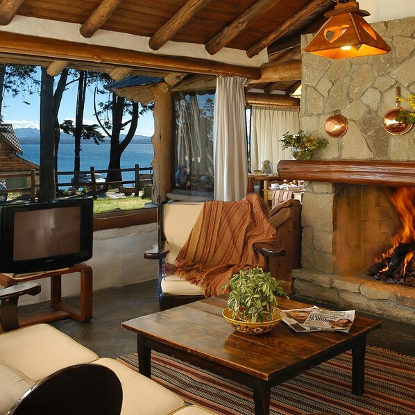 Coin salon dans le hall