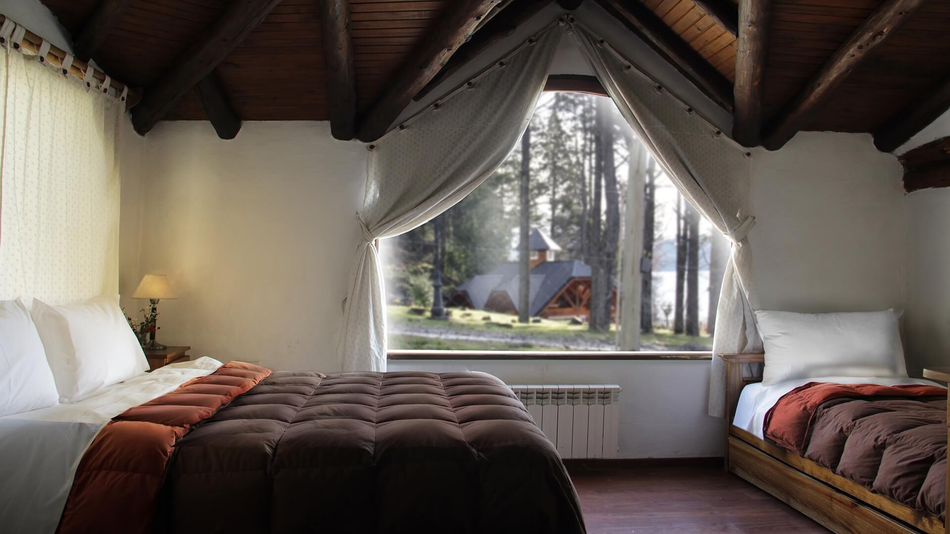 객실 내 금고, 무료 WiFi