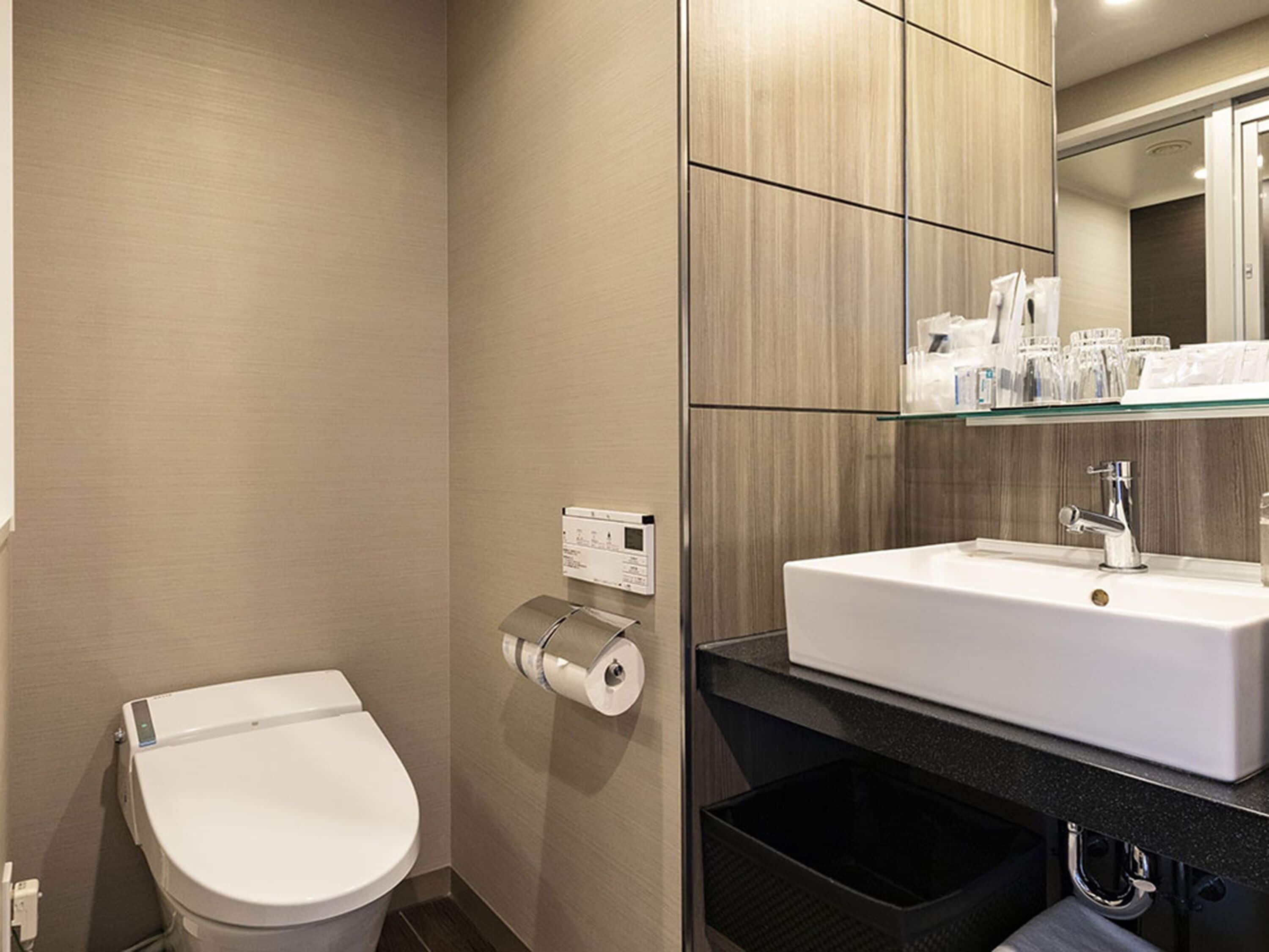 premium bedding, in-room safe, desk, iron/ironing board