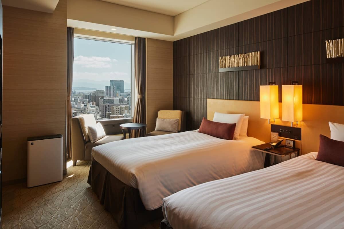 superior twin room, non smoking | premium bedding, in-room safe, desk, iron/ironing board