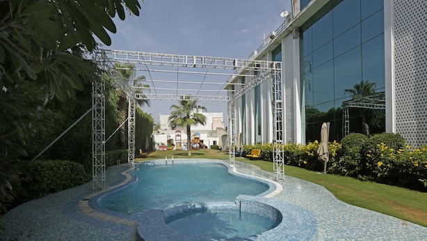 Pool - Paradizzo Resort (Ajmer)