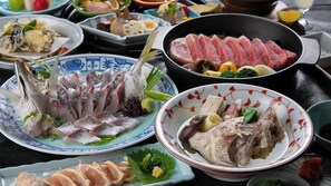 Thức ăn và đồ uống