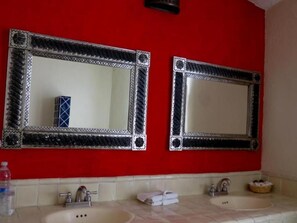 Bathroom - Casa Morena (San Miguel de Allende)