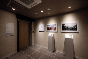 Room amenity