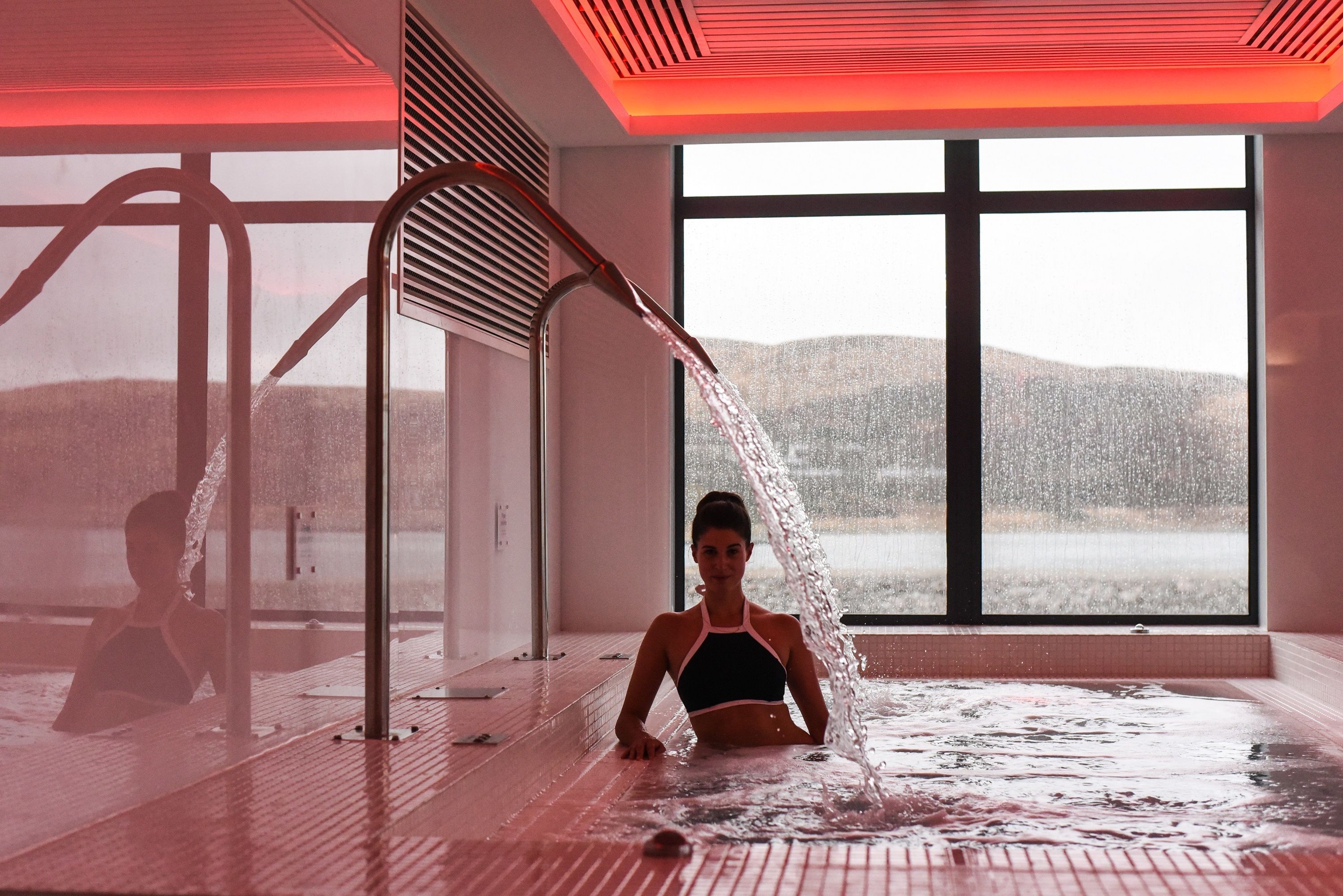 sauna, steam room, body treatments, hydrotherapy, hot stone massages