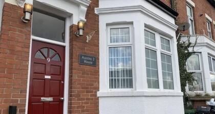 Austins Self Service Guest House