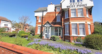 West Point Hotel Bed & Breakfast