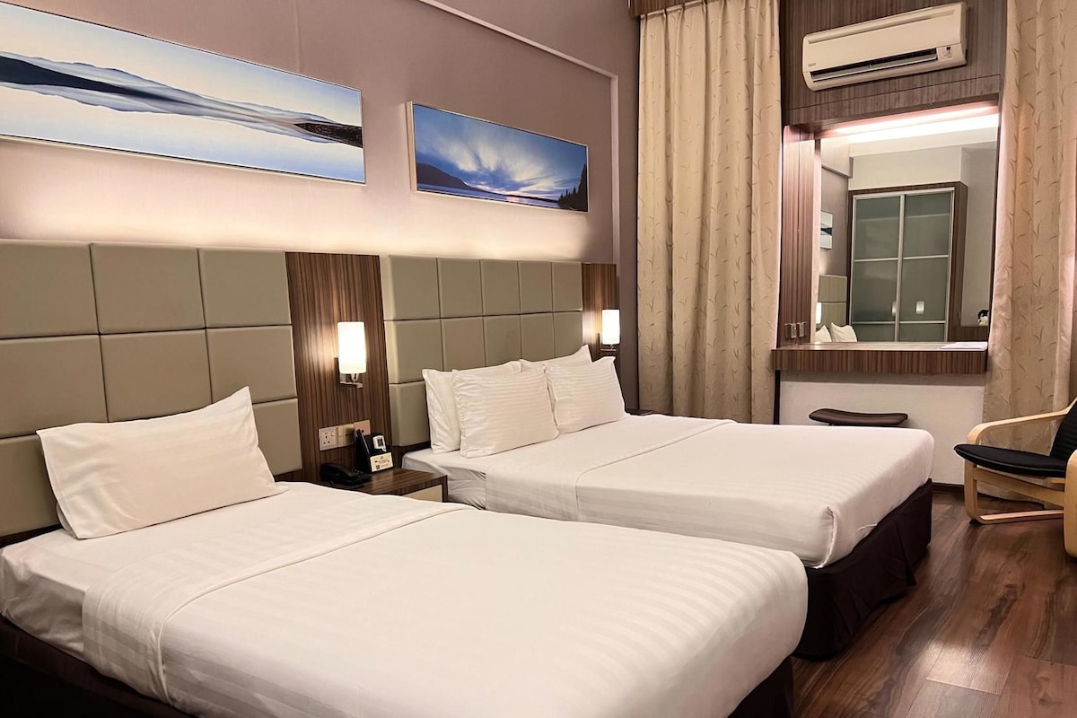 Minibar, in-room safe, desk, soundproofing