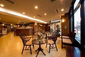 Lobby - Iidaya (Matsumoto)