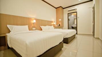 Desk, iron/ironing board, free WiFi